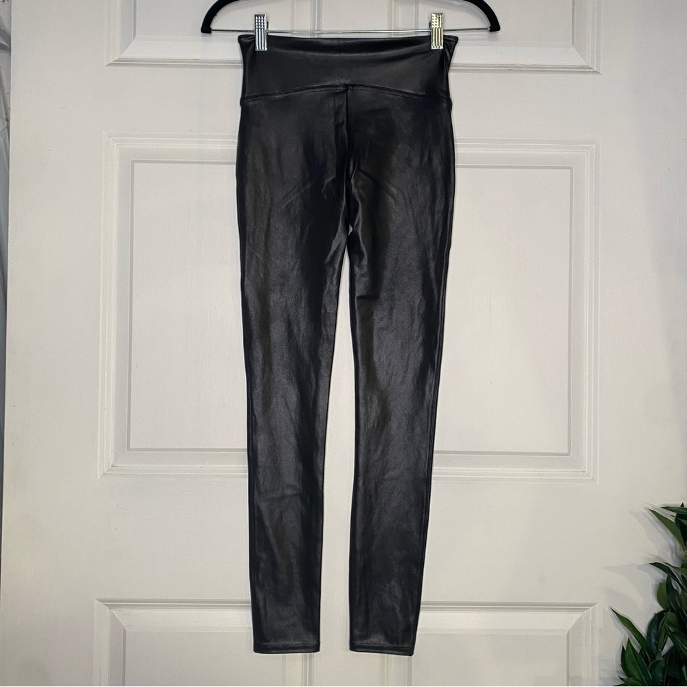 Spanx Faux Leather Leggings in Black Size Small New With Tags - Picture 2 of 7
